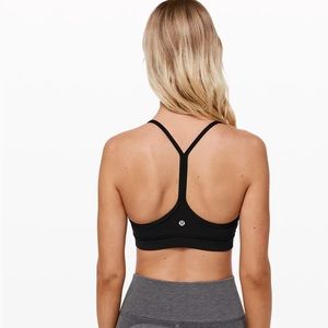 Lululemon Flow Y Nulu Bra 
Light Support, A–C Cups size 6